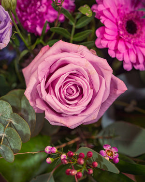 
                  
                    Blumenstrauß "Fliedertraum"
                  
                