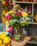 Blumenstrauß "Blühende Umarmung"