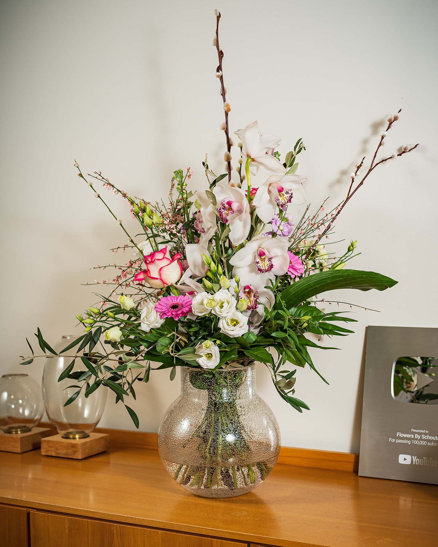 Blumenstrauß Extravaganza mit Orchideen