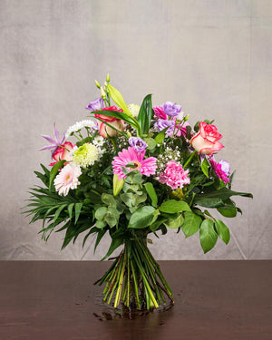 
                  
                    Blumenstrauß "Der Romantische"
                  
                